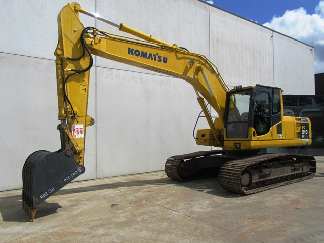 2007 Komatsu PC210LC-8